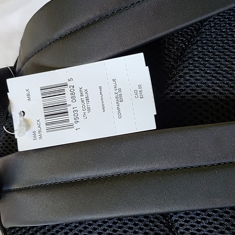 Authentic Coach Court Backpack - Picture 5 of 7